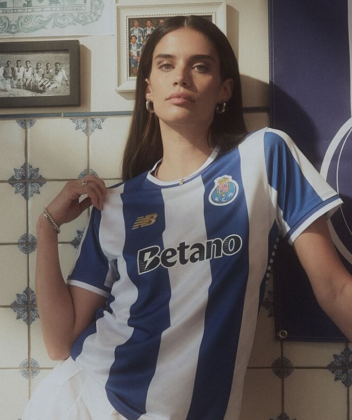 Camiseta Titular FC Porto 2025-2026 - New Balance (Linha Premium)